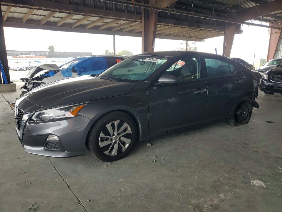 2020 Nissan Altima მანქანა იყიდება აუქციონზე, vin: 1N4BL4BV9LC216471, აუქციონის ნომერი: 69993036