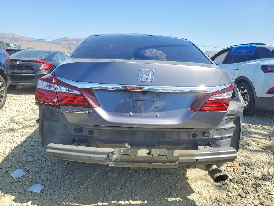 Продаж на аукціоні авто 2017 Honda Accord, vin: 1HGCR2F33HA163264, номер лоту: 69176676