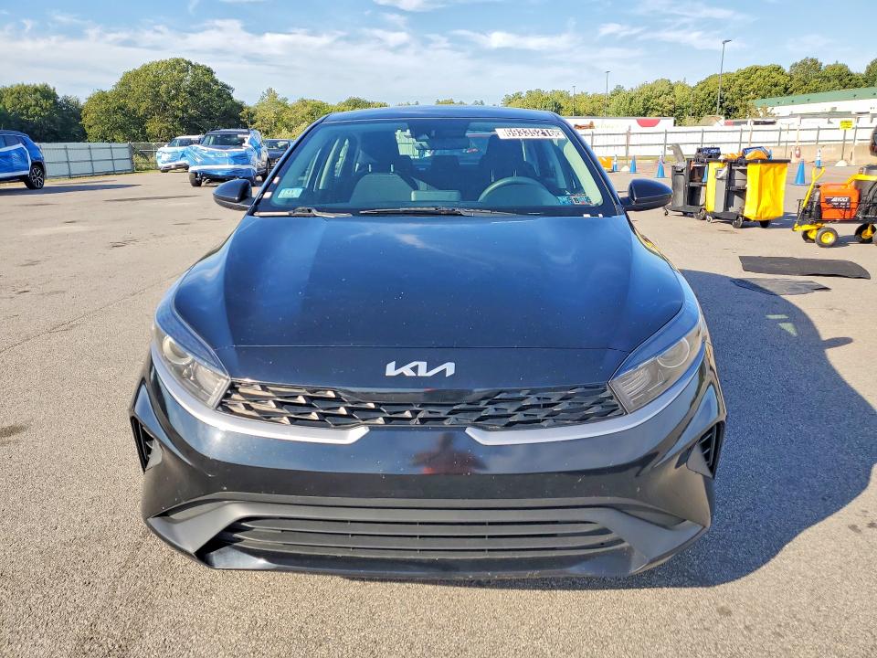 2023 Kia Forte მანქანა იყიდება აუქციონზე, vin: 3KPF24AD2PE653802, აუქციონის ნომერი: 69335216