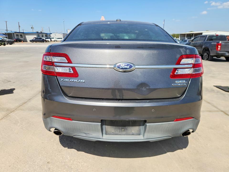 2017 Ford Taurus მანქანა იყიდება აუქციონზე, vin: 1FAHP2E8XHG125783, აუქციონის ნომერი: 68537446