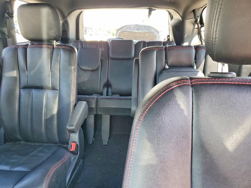 67403876 :رقم المزاد ، 2C4RDGEG1JR297054 vin ، 2018 Dodge Grand Caravan مزاد بيع