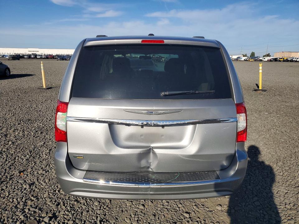 Продажа на аукционе авто 2015 Chrysler Town & Country, vin: 2C4RC1BG3FR696026, номер лота: 70070946