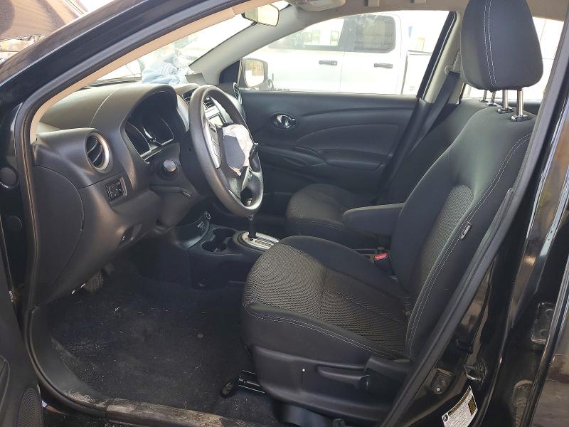 69388576 :رقم المزاد ، 3N1CN7AP5KL825947 vin ، 2019 Nissan Versa مزاد بيع