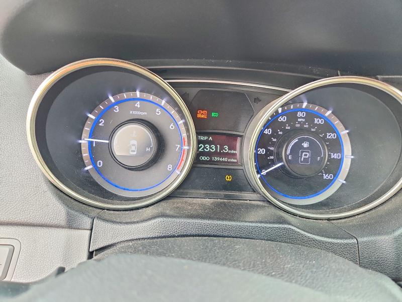 70852106 :رقم المزاد ، 5NPEB4AC2BH250149 vin ، 2011 Hyundai Sonata مزاد بيع