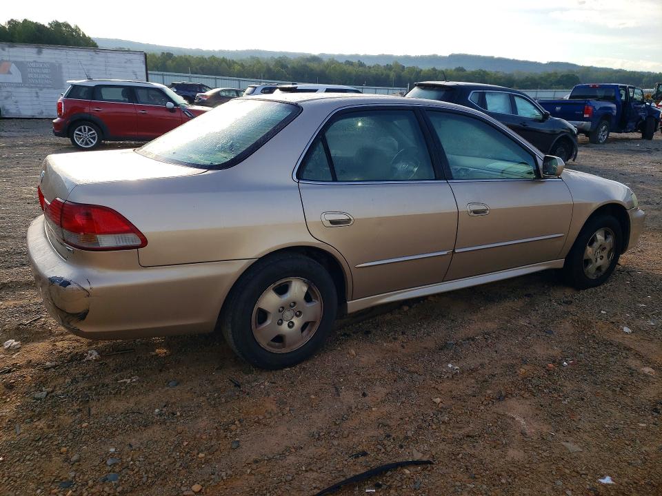 2002 Honda Accord მანქანა იყიდება აუქციონზე, vin: 1HGCG16592A025401, აუქციონის ნომერი: 67891026