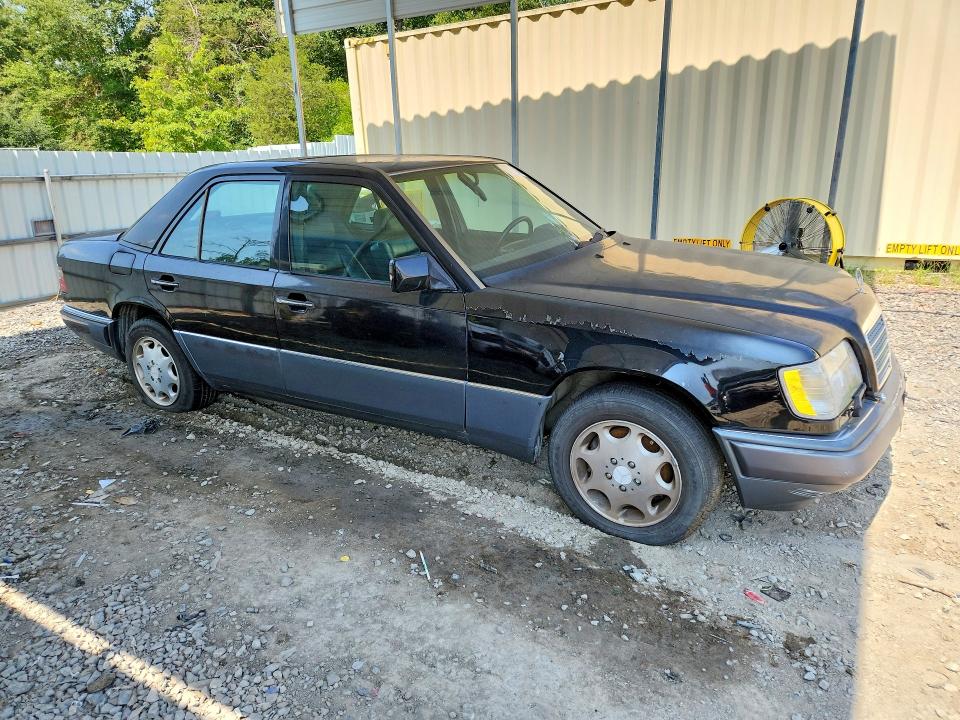 Aukcja sprzedaży 1995 Mercedes-benz E, vin: WDBEA32E4SC207553, numer aukcji: 67977616