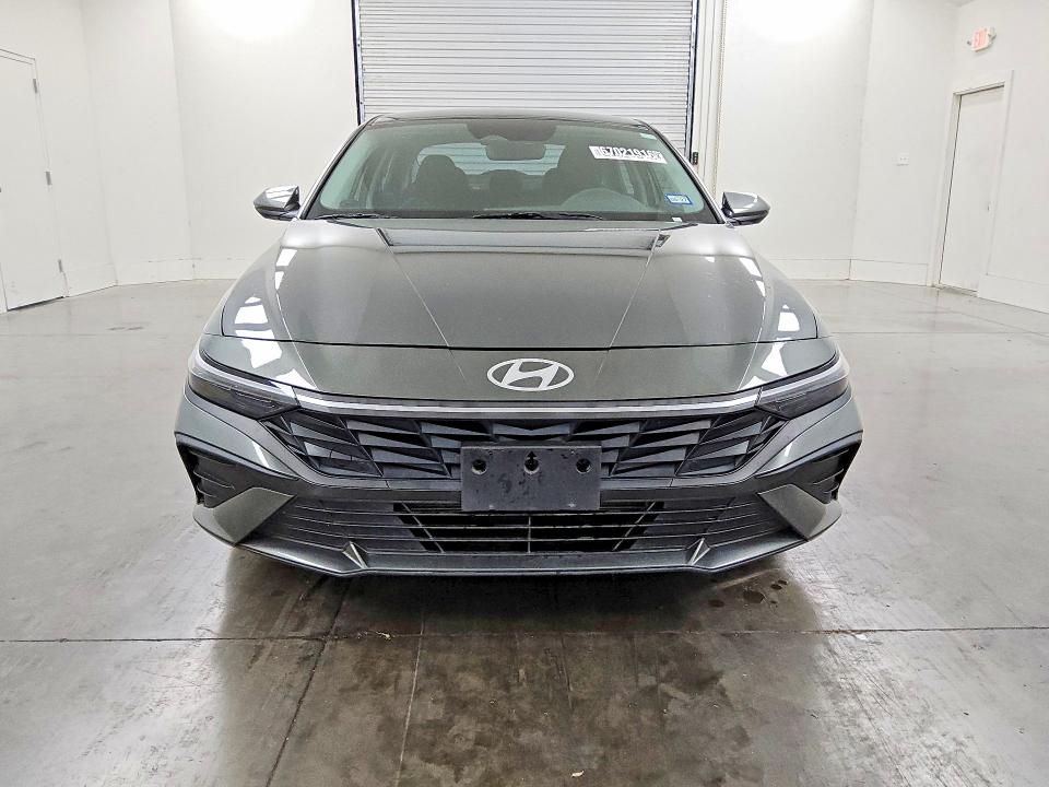 Продаж на аукціоні авто 2025 Hyundai Elantra, vin: KMHLL4DG8SU014903, номер лоту: 67021916