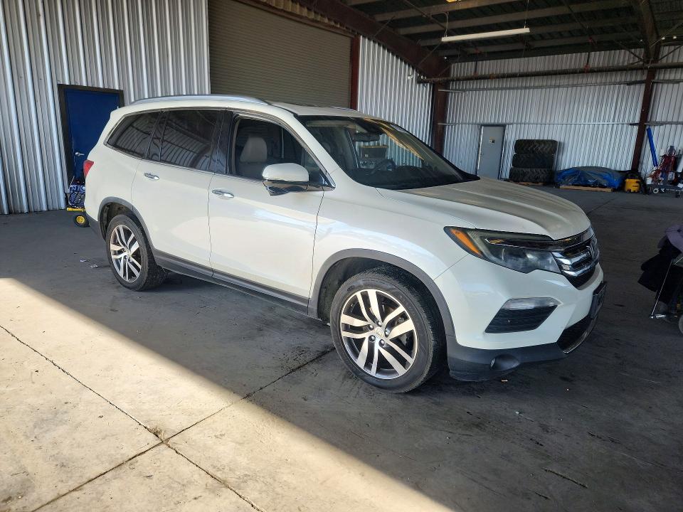 Продажа на аукционе авто 2017 Honda Pilot, vin: 5FNYF6H94HB003262, номер лота: 69329546