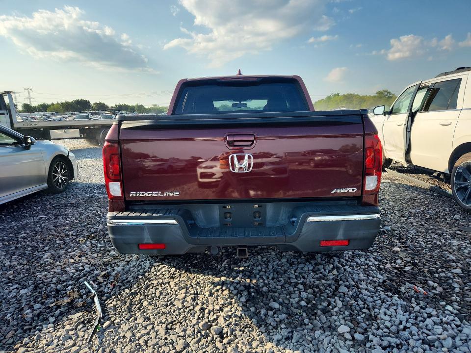 67427836 :رقم المزاد ، 5FPYK3F68HB004327 vin ، 2017 Honda Ridgeline مزاد بيع