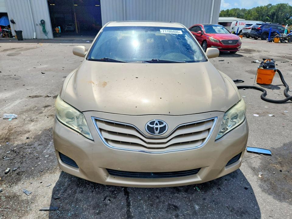 2010 Toyota Camry მანქანა იყიდება აუქციონზე, vin: 4T4BF3EKXAR050595, აუქციონის ნომერი: 71199406