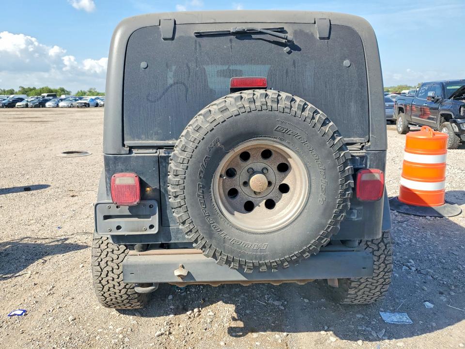 Продажа на аукционе авто 2004 Jeep Wrangler / Tj, vin: 1J4FA69S34P716672, номер лота: 69300246