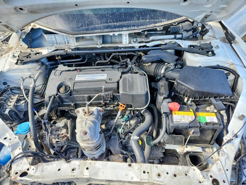 70490286 :رقم المزاد ، 1HGCR2F50FA130480 vin ، 2015 Honda Accord مزاد بيع