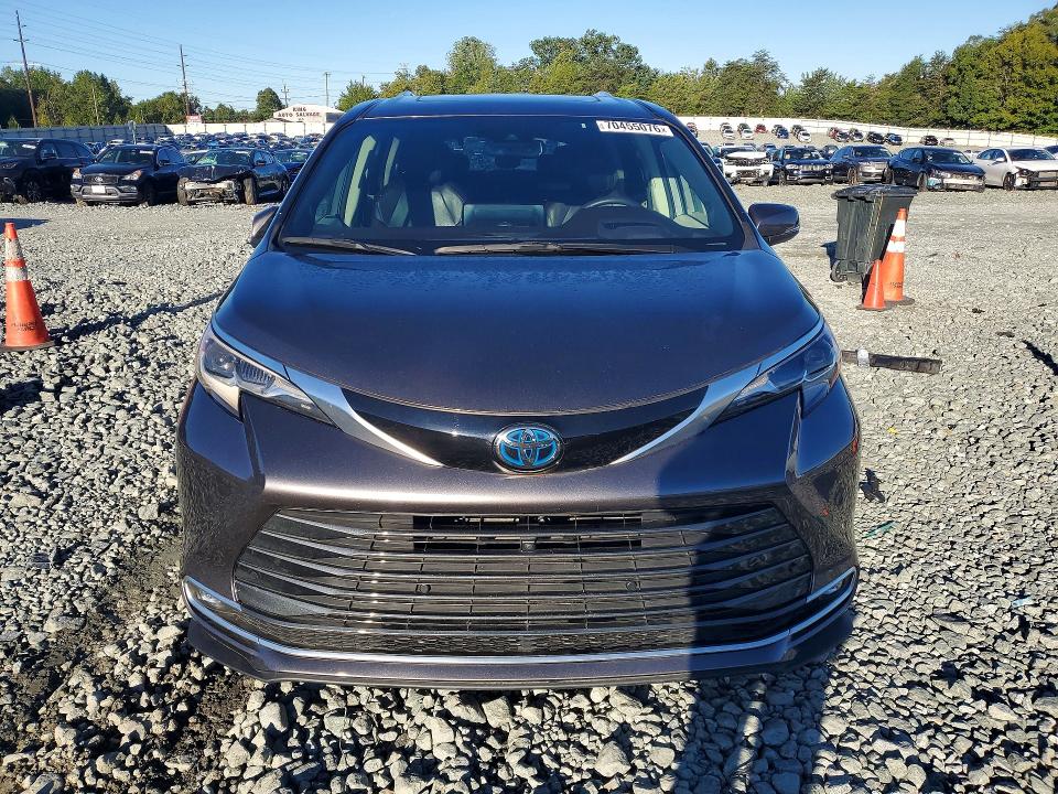 2023 Toyota Sienna მანქანა იყიდება აუქციონზე, vin: 5TDESKFC7PS107292, აუქციონის ნომერი: 70455076
