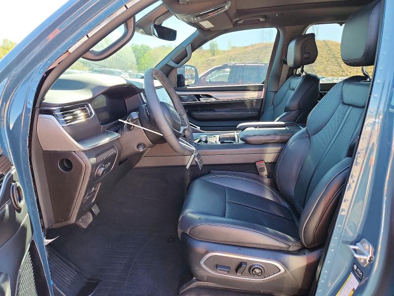 Продажа на аукционе авто 2026 Jeep Grand Wagoneer, vin: 1C4SJVBP4TS174806, номер лота: 67505976