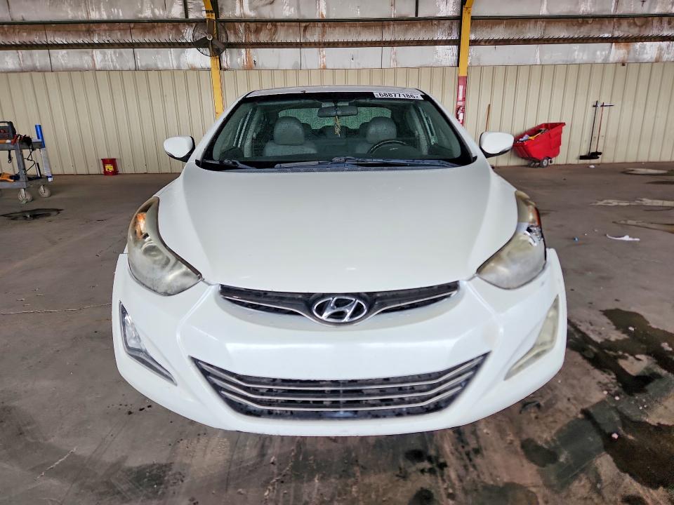 68877186 :رقم المزاد ، 5NPDH4AE2FH623997 vin ، 2015 Hyundai Elantra مزاد بيع