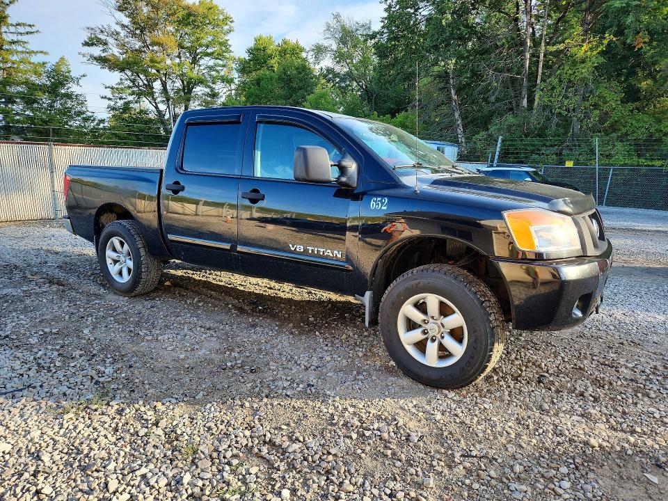 2014 Nissan Titan მანქანა იყიდება აუქციონზე, vin: 1N6AA0EC5EN502613, აუქციონის ნომერი: 67618196