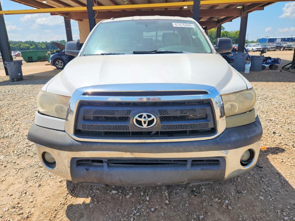 67476366 :رقم المزاد ، 5TFRY5F15BX115586 vin ، 2011 Toyota Tundra مزاد بيع