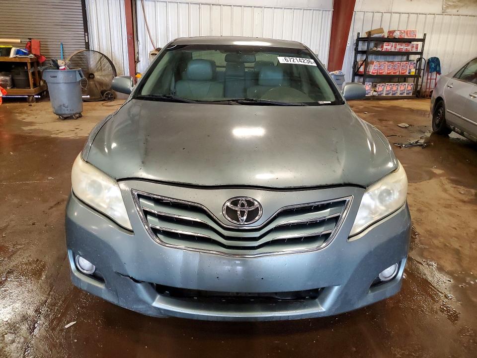 2011 Toyota Camry მანქანა იყიდება აუქციონზე, vin: 4T1BK3EK4BU610005, აუქციონის ნომერი: 67214236