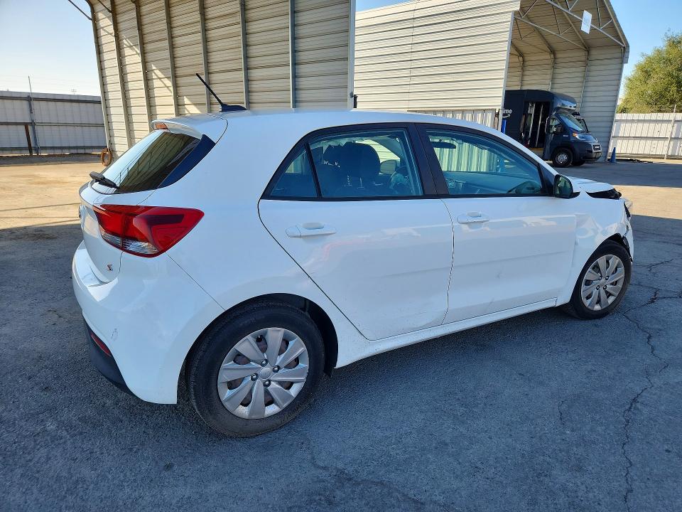 68232216 :رقم المزاد ، 3KPA25AD1LE313616 vin ، 2020 Kia Rio 5-door مزاد بيع