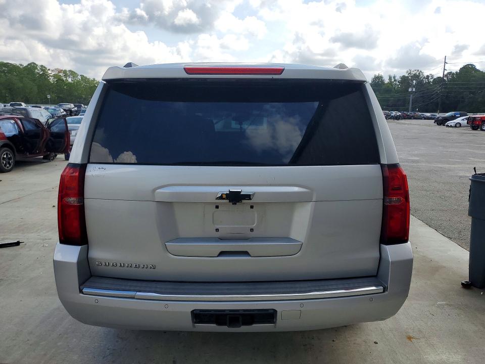 2015 Chevrolet Suburban მანქანა იყიდება აუქციონზე, vin: 1GNSCKKC5FR587987, აუქციონის ნომერი: 68858446