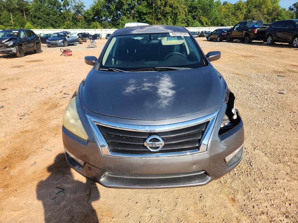 Продажа на аукционе авто 2015 Nissan Altima, vin: 1N4AL3AP2FC133672, номер лота: 68774976