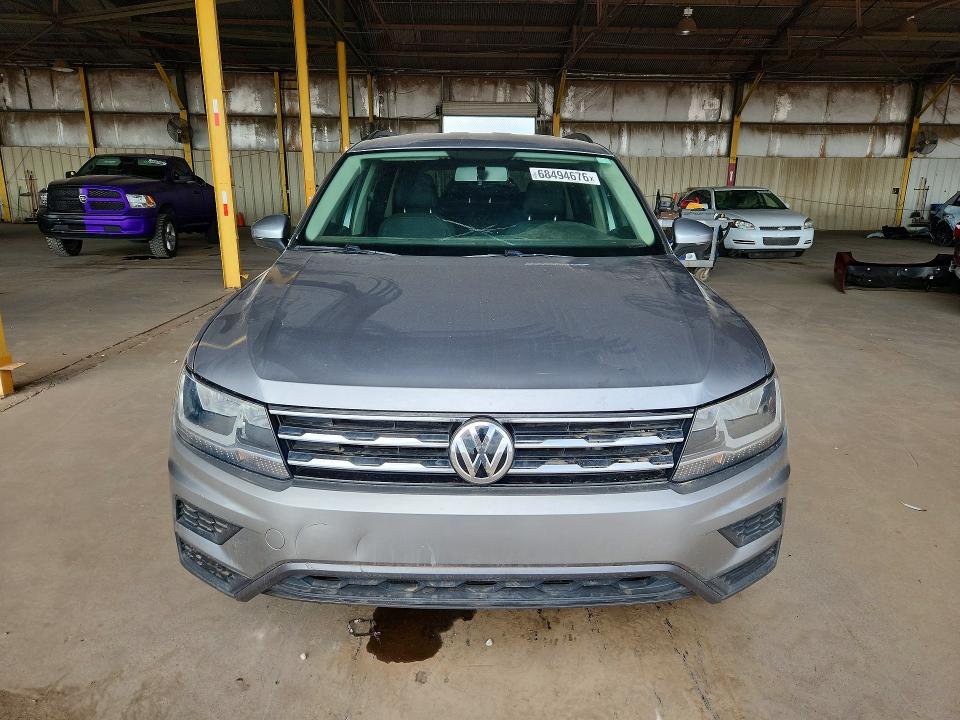 Продажа на аукционе авто 2021 Volkswagen Tiguan, vin: 3VV1B7AX8MM126632, номер лота: 68494676