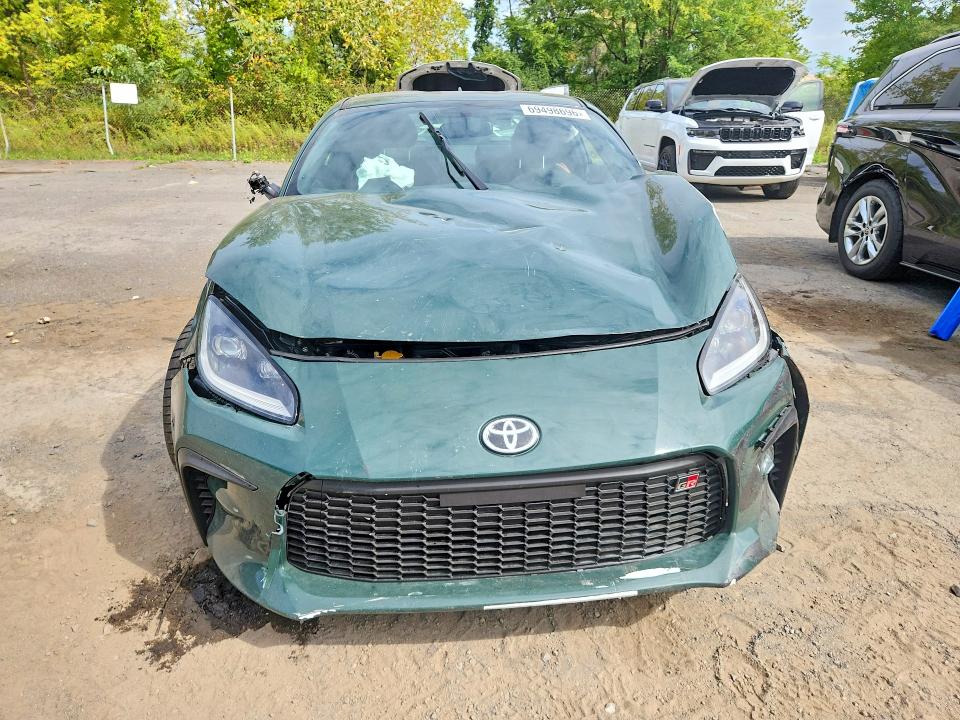 69498696 :رقم المزاد ، JF1ZNBM12S9751614 vin ، 2025 Toyota Gr 86 مزاد بيع
