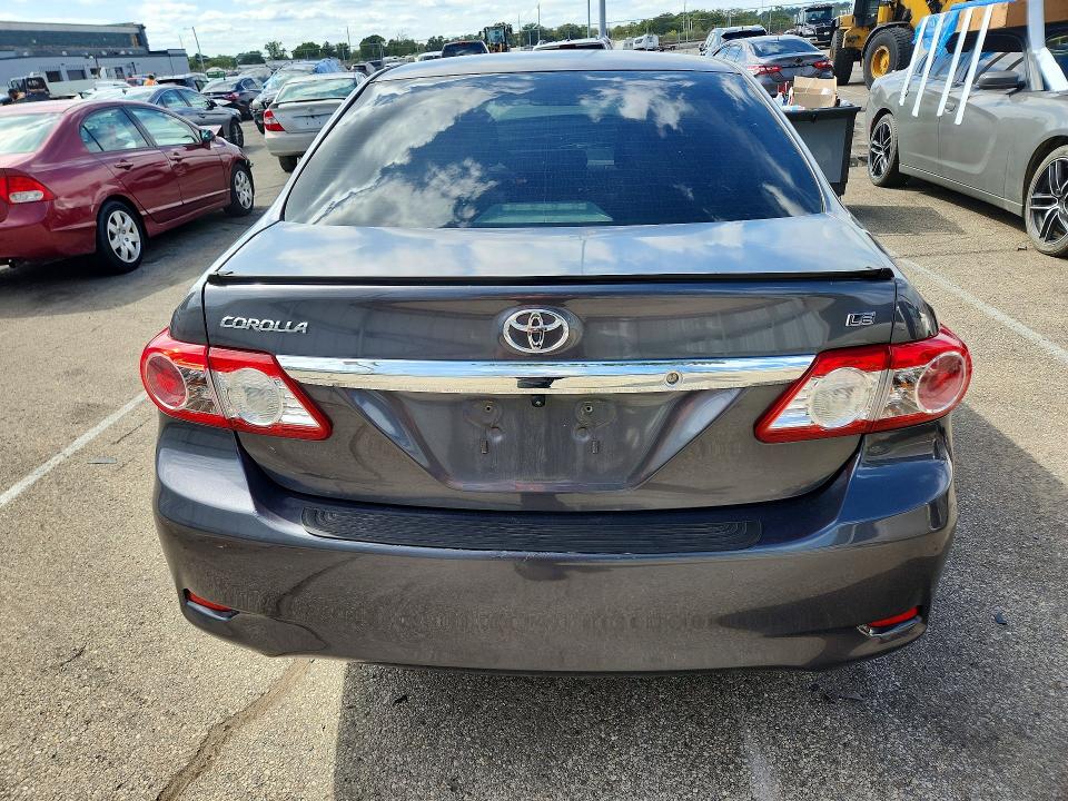 68768406 :رقم المزاد ، JTDBU4EE7DJ123030 vin ، 2013 Toyota Corolla مزاد بيع