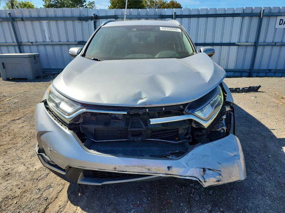Продаж на аукціоні авто 2017 Honda Cr-v, vin: 2HKRW2H98HH112631, номер лоту: 69334946