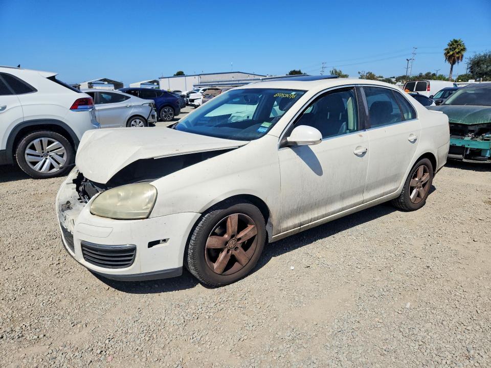 69759076 :رقم المزاد ، 3VWRZ71K48M066742 vin ، 2008 Volkswagen Jetta مزاد بيع
