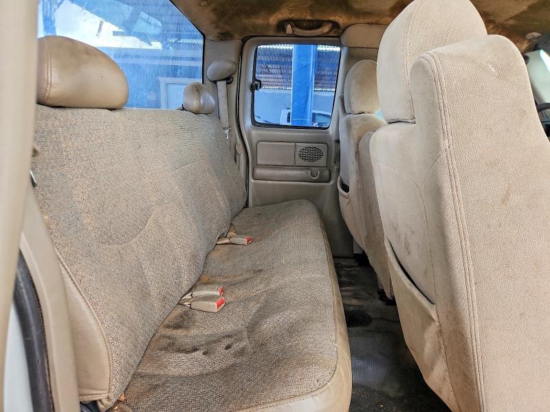 2003 Chevrolet Silverado მანქანა იყიდება აუქციონზე, vin: 1GCHC29U53E261191, აუქციონის ნომერი: 70264756