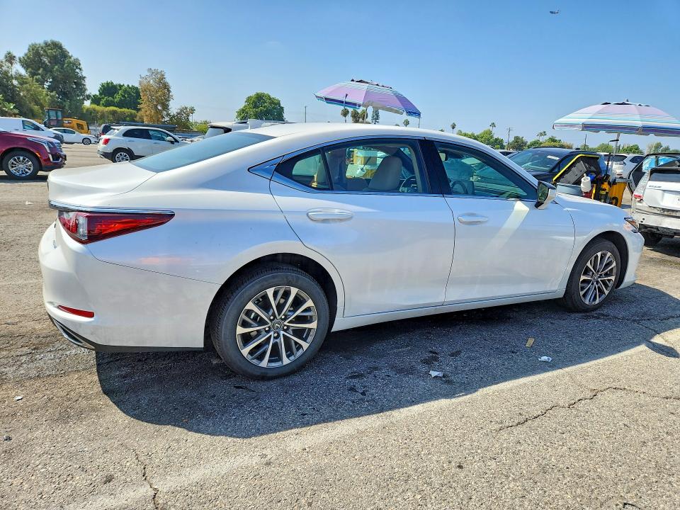 68854276 :رقم المزاد ، 58ACZ1B12SU214566 vin ، 2025 Lexus Es 350 مزاد بيع