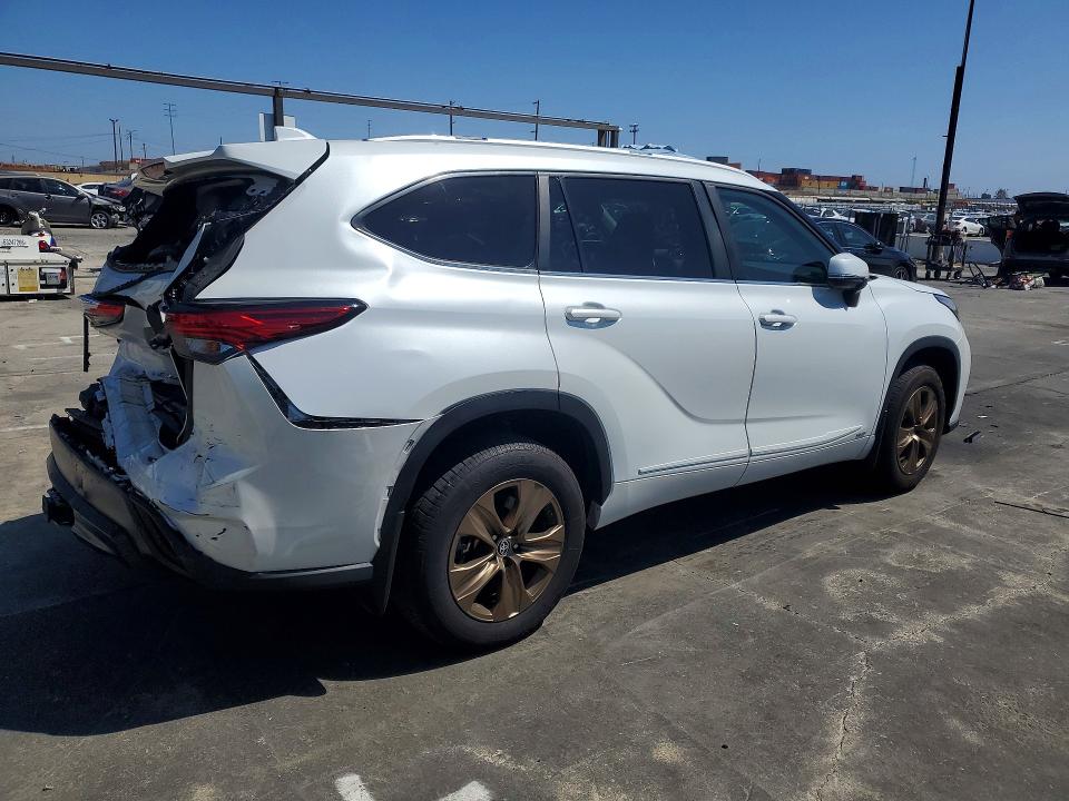 Продаж на аукціоні авто 2023 Toyota Highlander, vin: 5TDABRCH4PS566383, номер лоту: 68696606