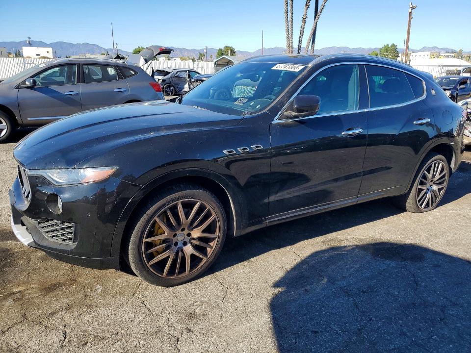 Продажа на аукционе авто 2017 Maserati Levante, vin: ZN661YUS3HX241246, номер лота: 67281086