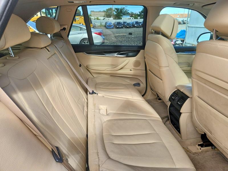 2015 Bmw X5 მანქანა იყიდება აუქციონზე, vin: 5UXKR6C59F0J78490, აუქციონის ნომერი: 68757356