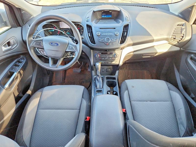 2017 Ford Escape მანქანა იყიდება აუქციონზე, vin: 1FMCU9GD0HUC81019, აუქციონის ნომერი: 70075756