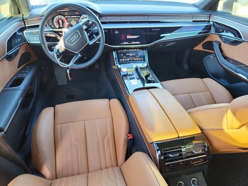 Продажа на аукционе авто 2025 Audi A8, vin: WAULDAF88SN012405, номер лота: 69843586