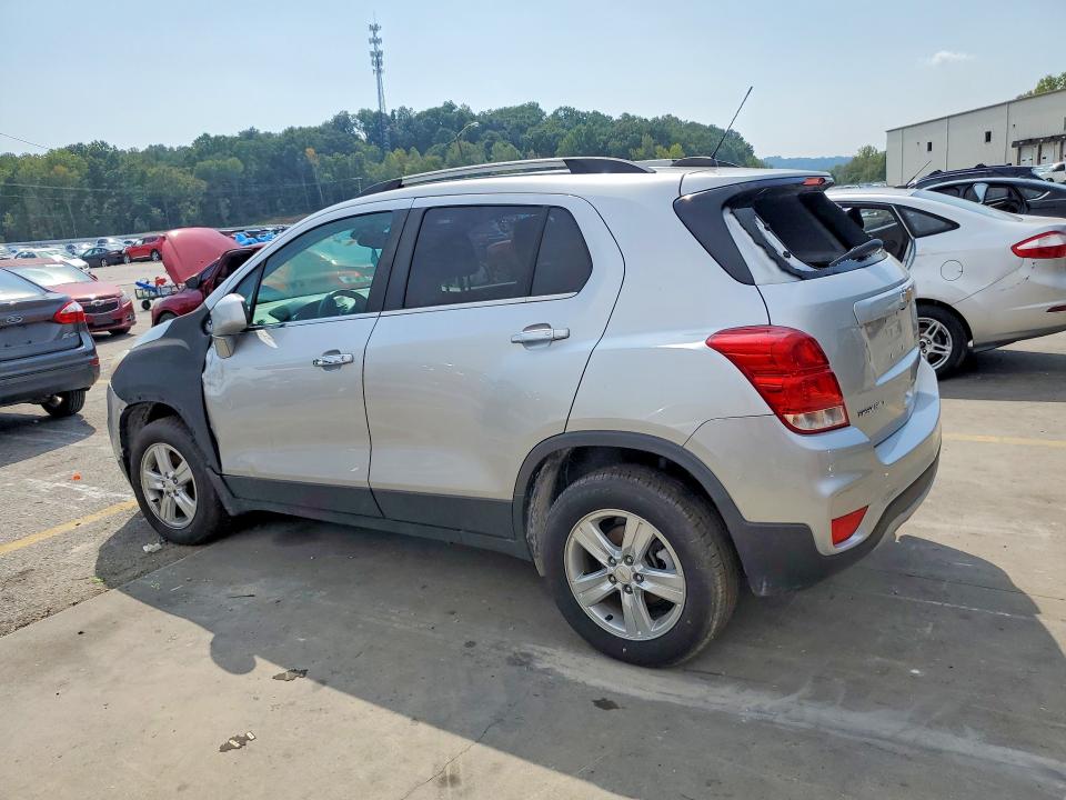 69541236 :رقم المزاد ، KL7CJPSB4JB597528 vin ، 2018 Chevrolet Trax مزاد بيع