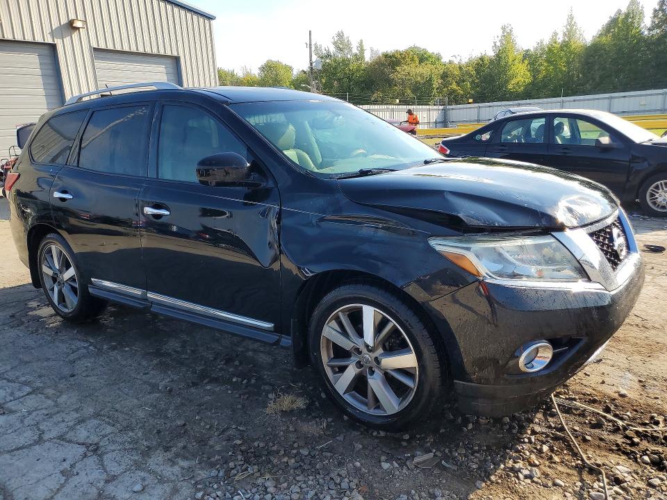 69034936 :رقم المزاد ، 5N1AR2MN8EC732115 vin ، 2014 Nissan Pathfinder مزاد بيع