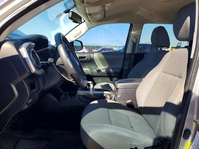 68574806 :رقم المزاد ، 5TFAZ5CN2HX040291 vin ، 2017 Toyota Tacoma مزاد بيع