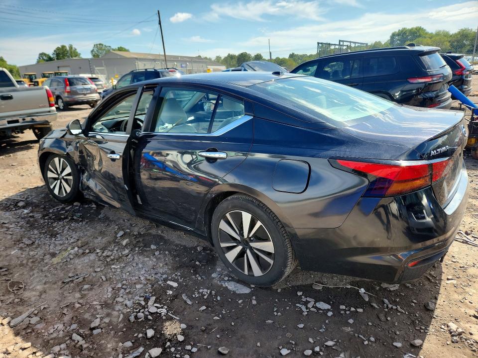 2021 Nissan Altima მანქანა იყიდება აუქციონზე, vin: 1N4BL4DV4MN300877, აუქციონის ნომერი: 68407506