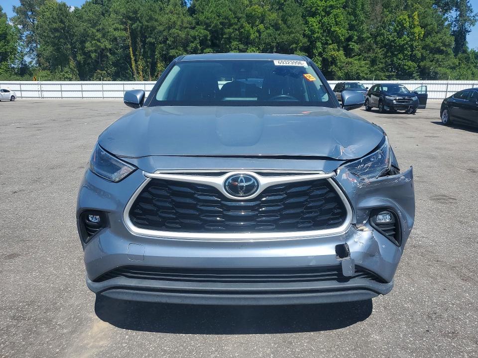 69323996 :رقم المزاد ، 5TDZZRAHXMS052213 vin ، 2021 Toyota Highlander مزاد بيع