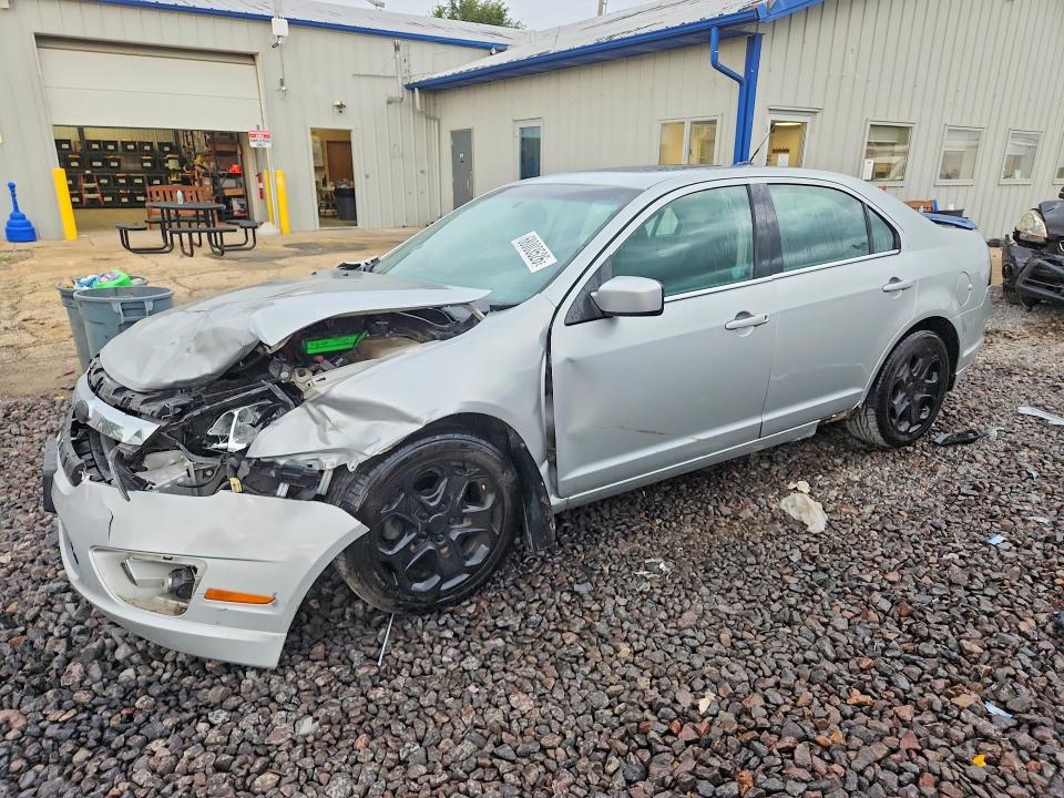 68003526 :رقم المزاد ، 3FAHP0HG7AR354699 vin ، 2010 Ford Fusion مزاد بيع