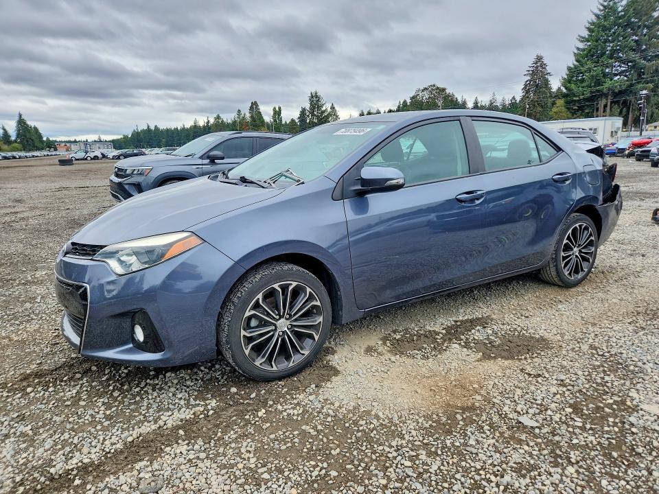 70875496 :رقم المزاد ، 5YFBURHE8FP184586 vin ، 2015 Toyota Corolla مزاد بيع