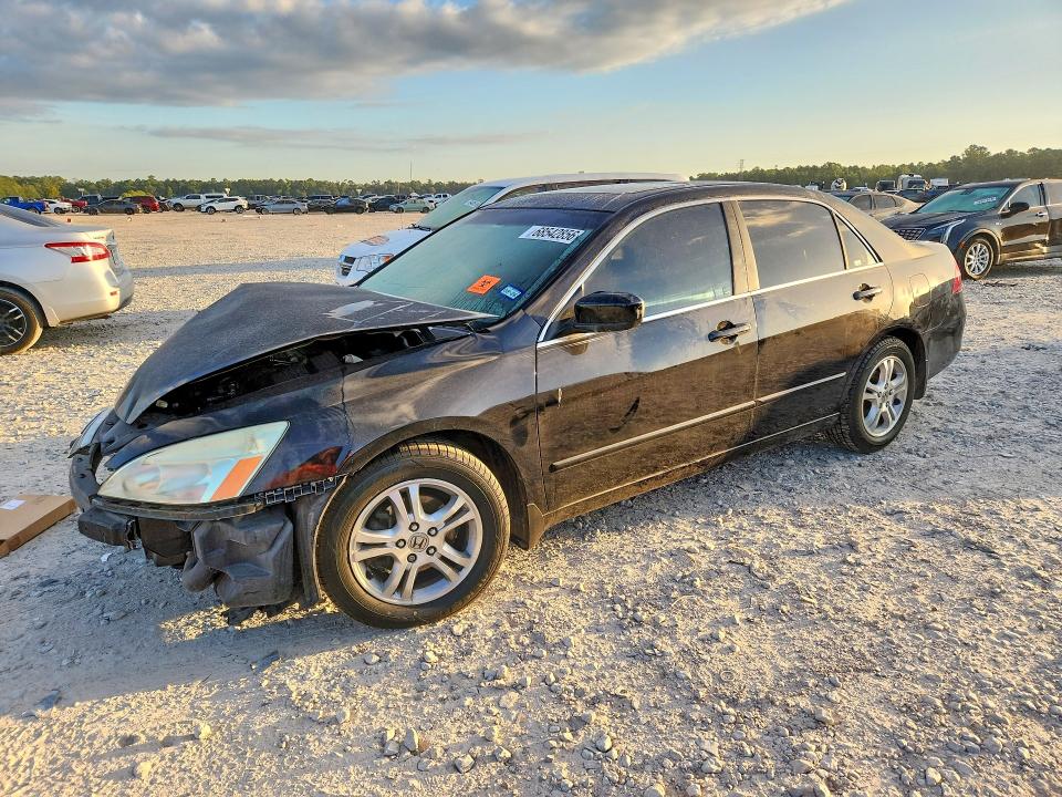 2007 Honda Accord მანქანა იყიდება აუქციონზე, vin: 1HGCM56827A158440, აუქციონის ნომერი: 68542856