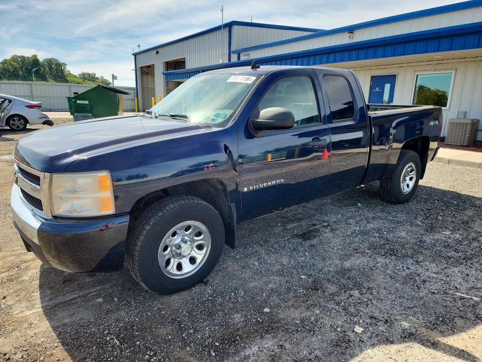 71111196 :رقم المزاد ، 2GCEK19J071703016 vin ، 2007 Chevrolet Silverado مزاد بيع