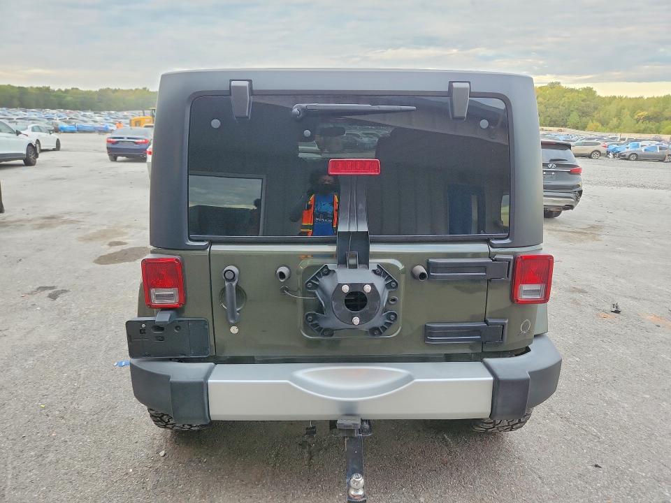 Auction sale of the 2015 Jeep Wrangler Unlimited, vin: 1C4HJWEG8FL654910, lot number: 70343016