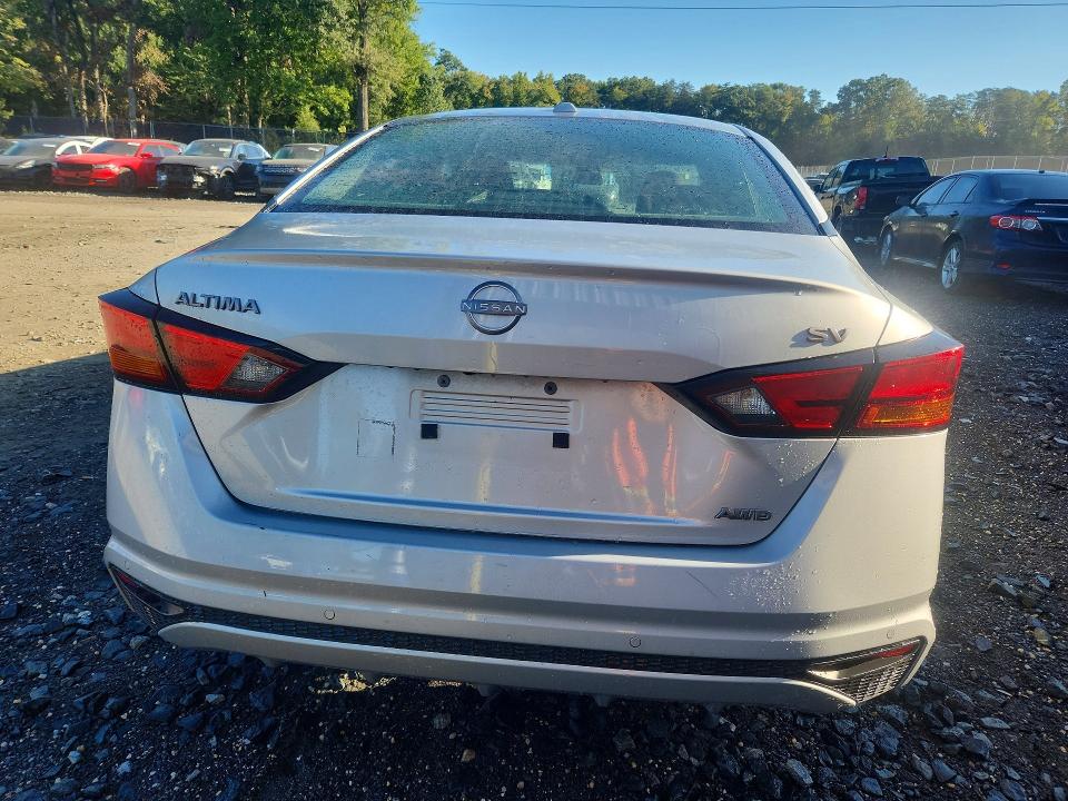 70085186 :رقم المزاد ، 1N4BL4DW1PN342808 vin ، 2023 Nissan Altima مزاد بيع
