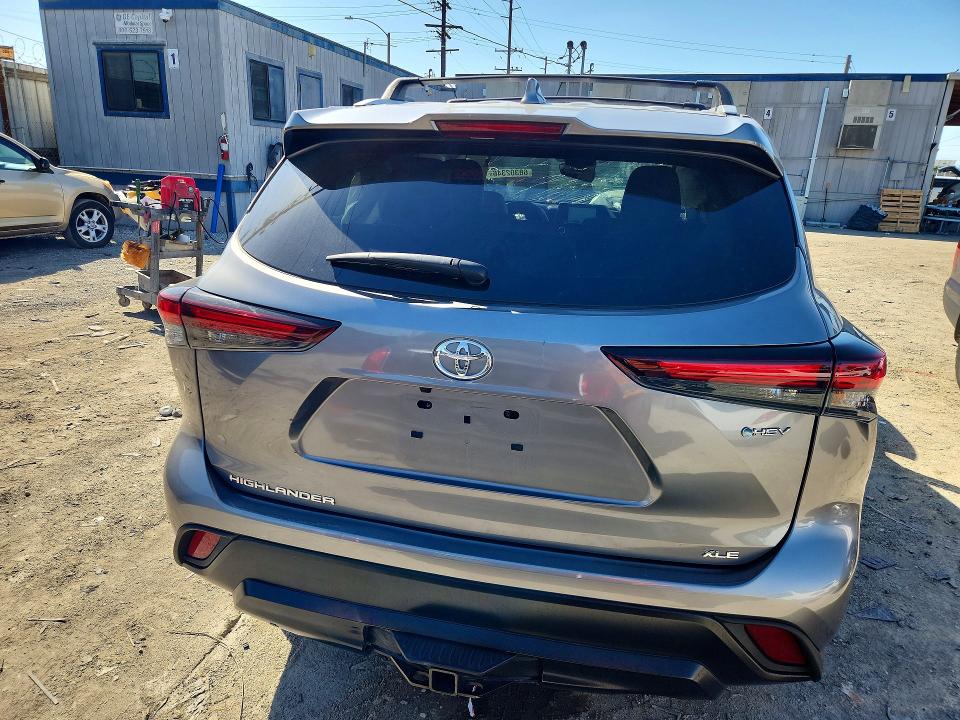 68302346 :رقم المزاد ، 5TDKBRCH9SS665794 vin ، 2025 Toyota Highlander Hybrid مزاد بيع