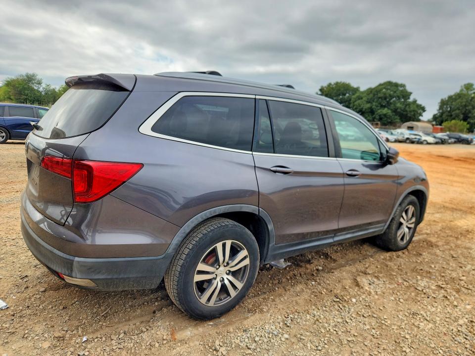 Продаж на аукціоні авто 2017 Honda Pilot, vin: 5FNYF5H80HB013675, номер лоту: 69546286